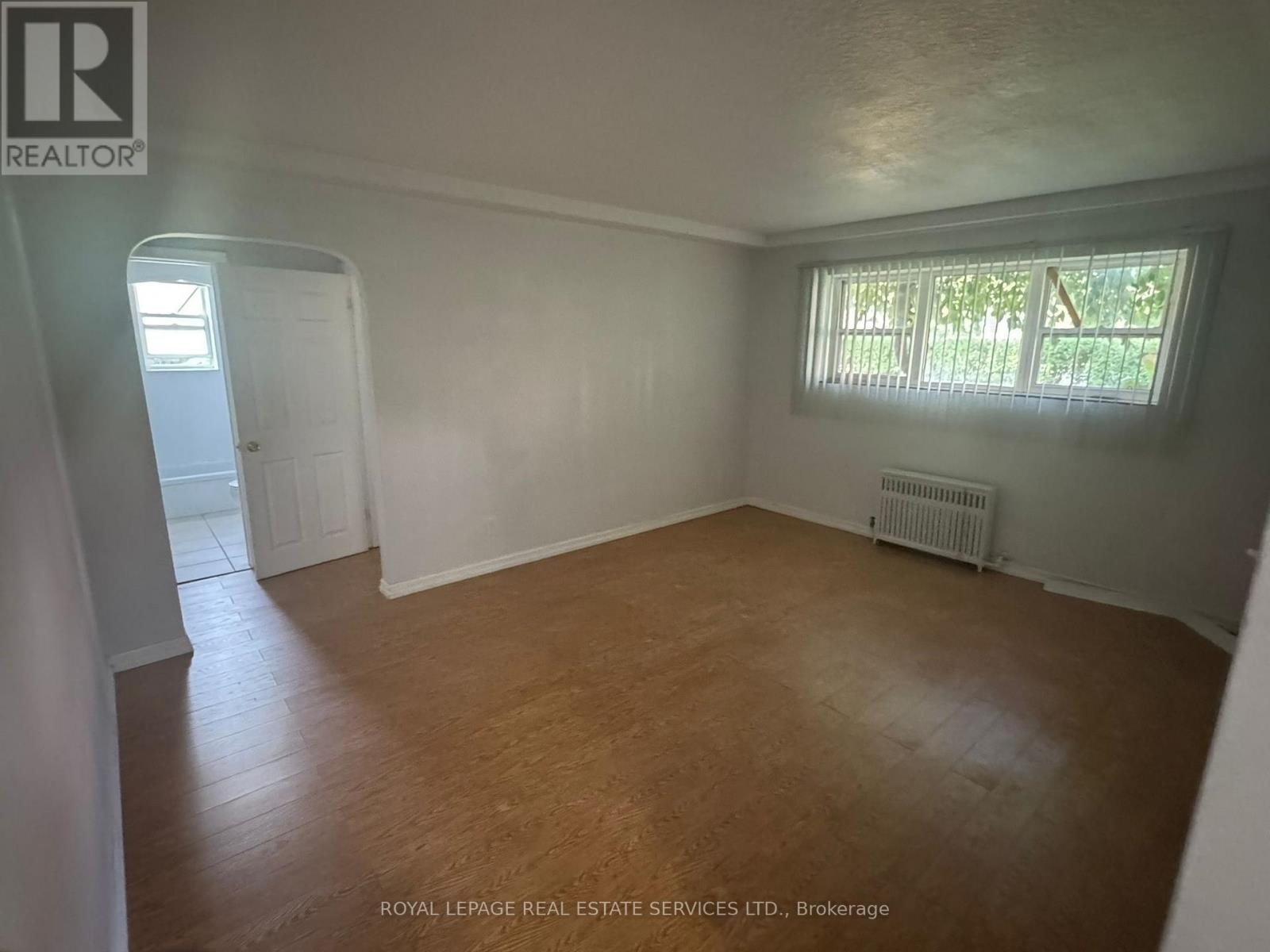101 - 55a Long Branch Avenue, Toronto, Ontario  M8W 3J1 - Photo 2 - W12350044