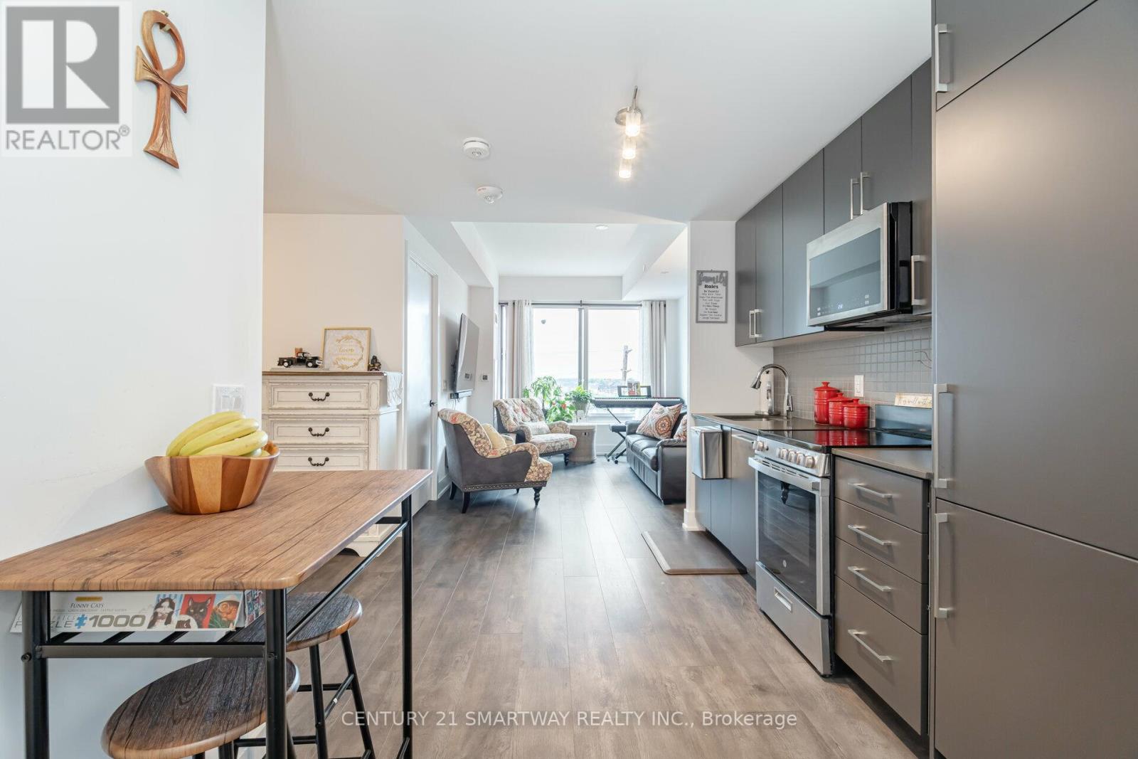 411 - 2450 Old Bronte Road, Oakville, Ontario  L6M 5P6 - Photo 12 - W12350057