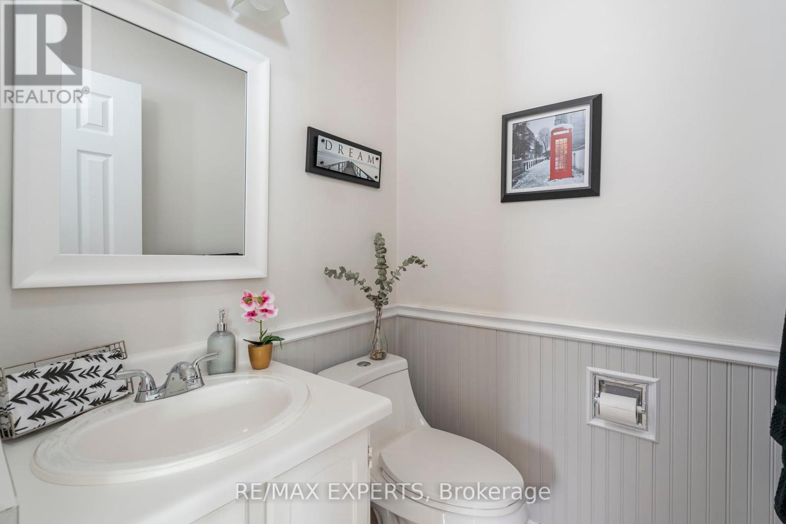 26 Langholm Court, Brampton, Ontario  L6Z 2Y1 - Photo 32 - W12350091
