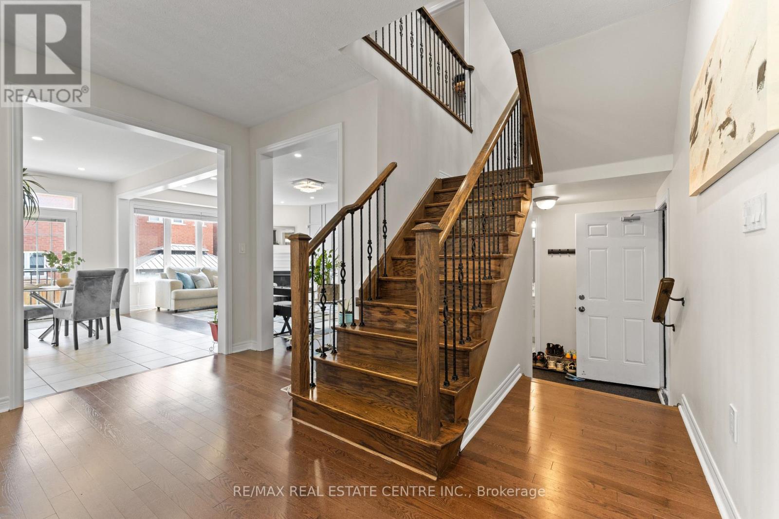 19 Foliage Drive, Brampton, Ontario  L7A 4M7 - Photo 19 - W12350106