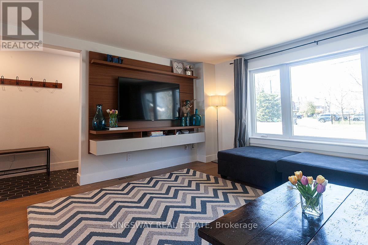 510 Richey Crescent, Mississauga, Ontario  L5G 1N4 - Photo 11 - W12350134