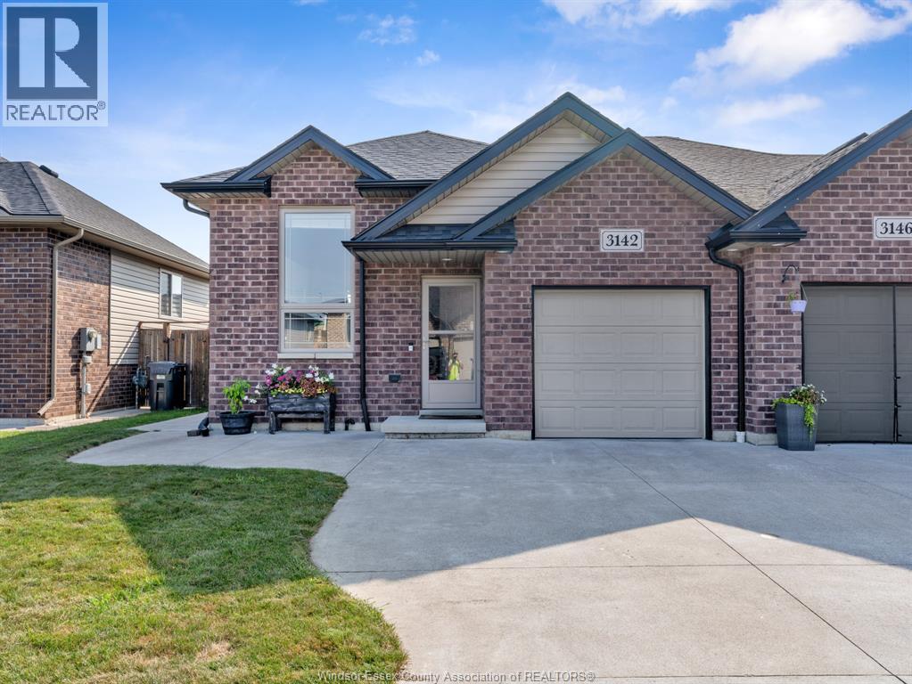 MLS# 25020915: 3142 VIOLA CRESCENT, Windsor, Canada