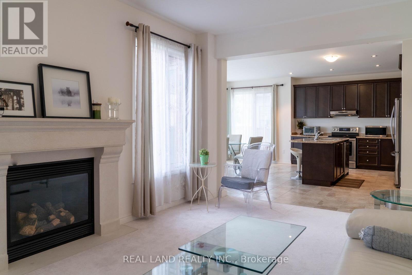 6284 St. Michael Avenue, Niagara Falls, Ontario  L2H 0C7 - Photo 10 - X12350006