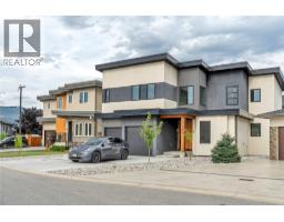 1695 TREFFRY Place, summerland, British Columbia
