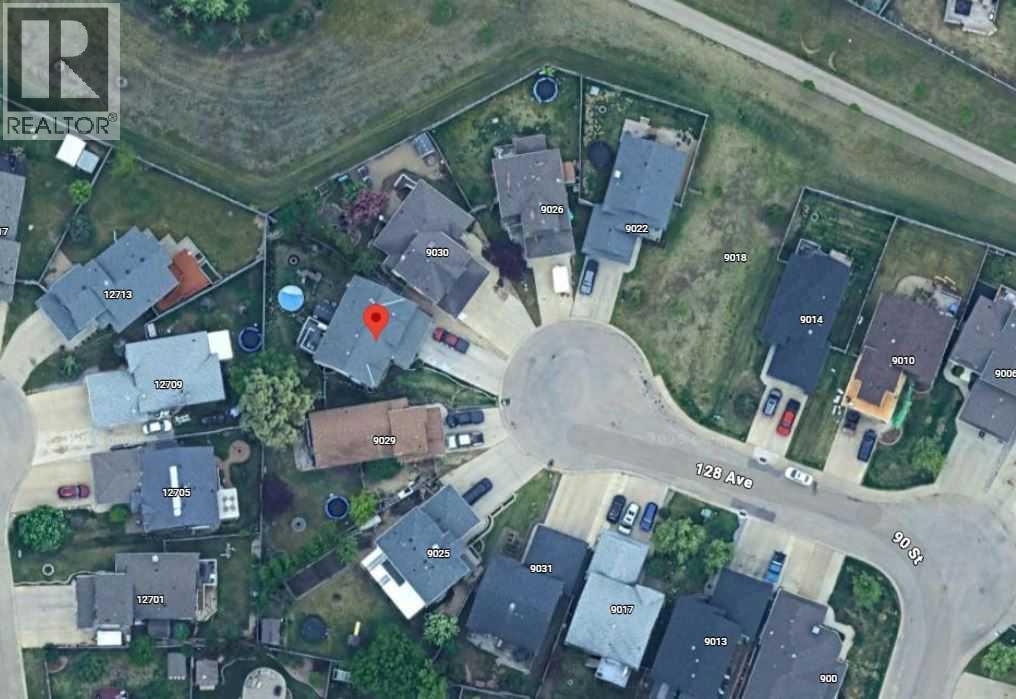 Property at 9033 128 Avenue image 4