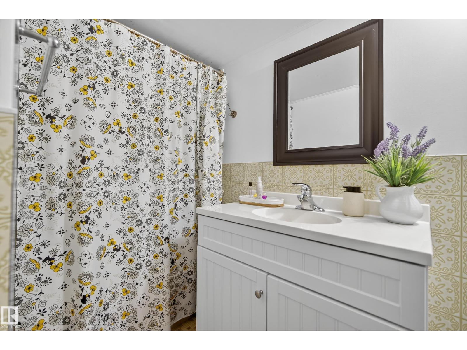 8016 131a Av Nw, Edmonton, Alberta  T5C 2A3 - Photo 30 - E4453490