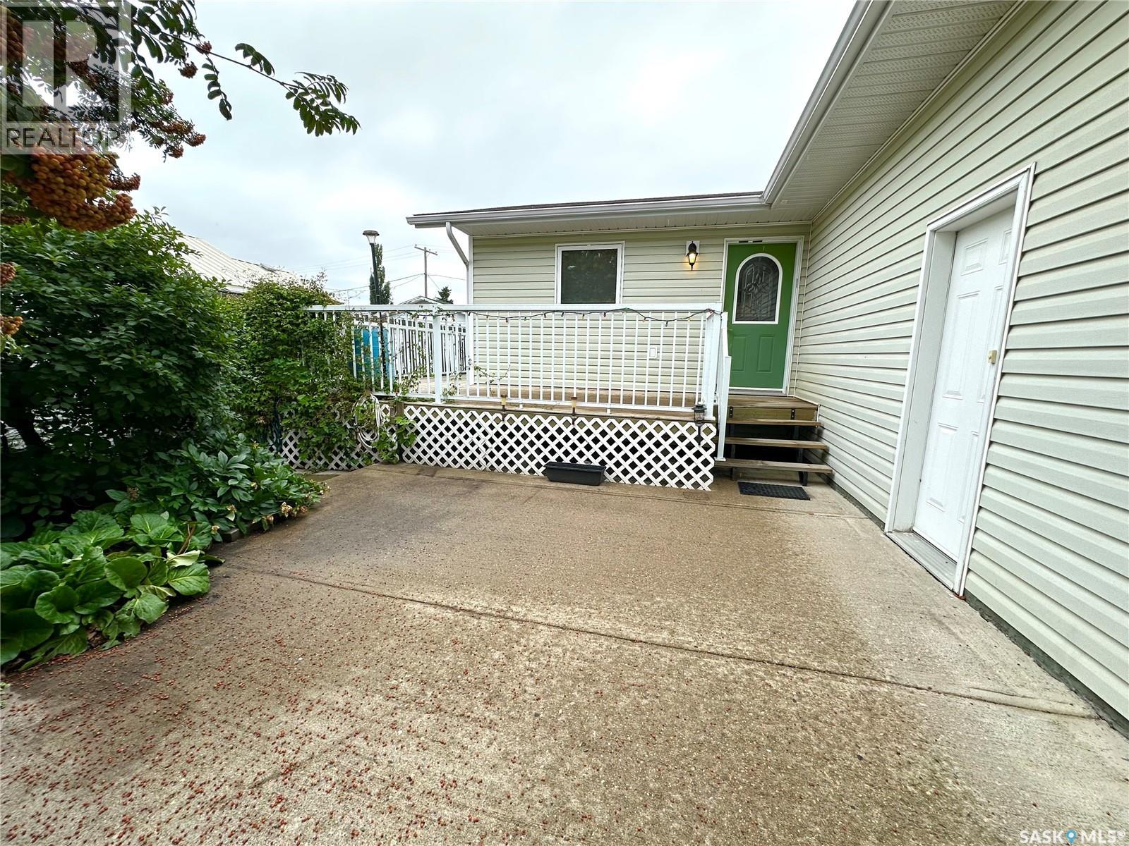 220 3rd Street E, Spiritwood, Saskatchewan  S0J 2M0 - Photo 3 - SK015871