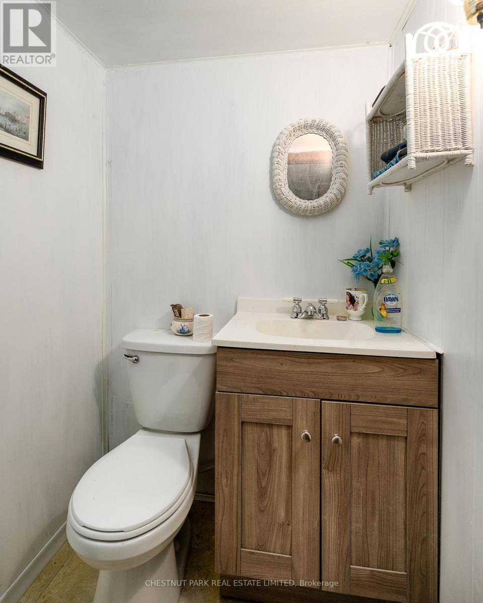 2035 County Rd 7, Prince Edward County (North Marysburg Ward), Ontario  K0K 2T0 - Photo 25 - X12285247
