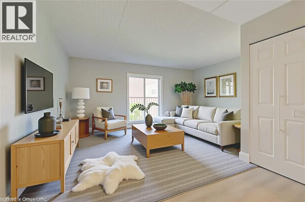 Property at 329 NORTHLAKE Drive Unit# 7 image 1