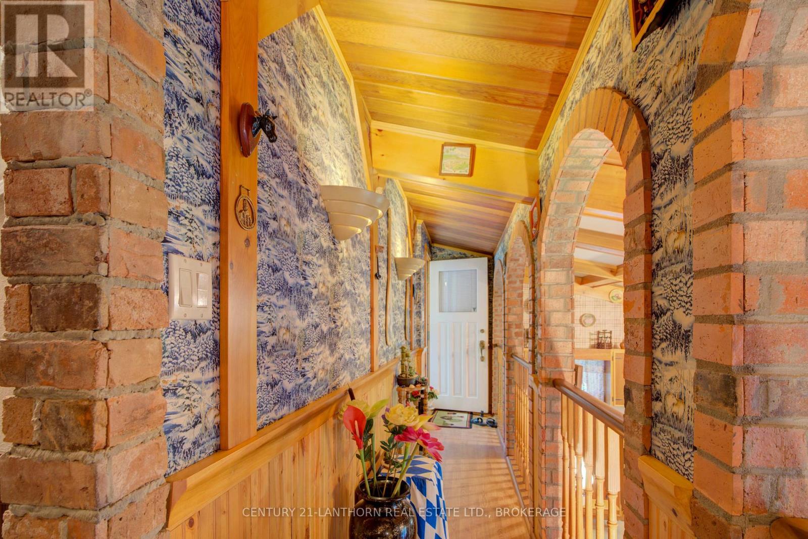 1024 See Drive, Frontenac, Ontario  K0H 1B0 - Photo 17 - X12350260