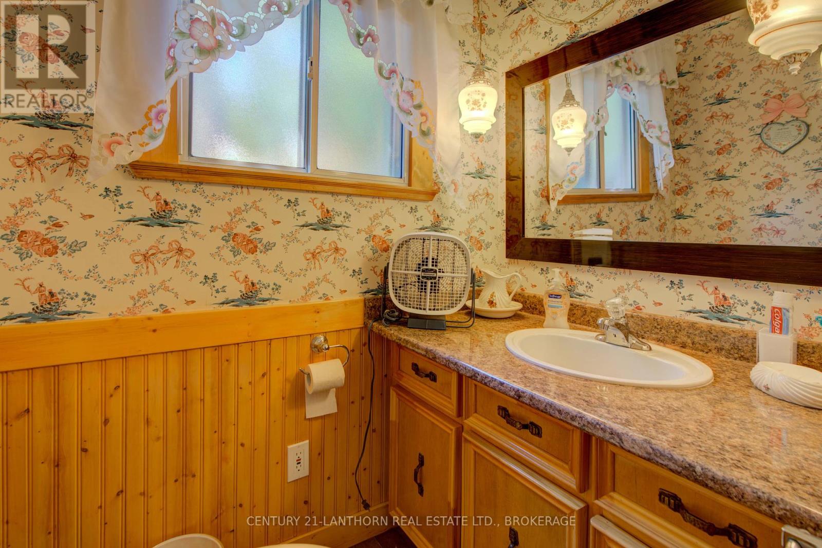 1024 See Drive, Frontenac, Ontario  K0H 1B0 - Photo 24 - X12350260