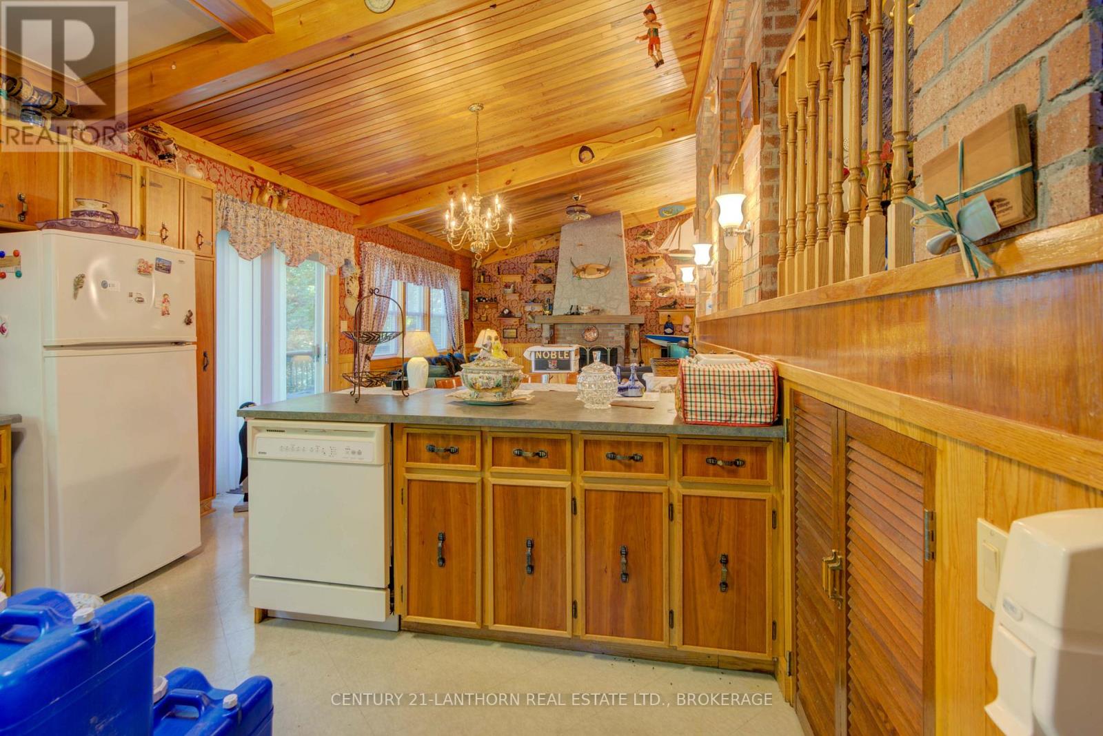 1024 See Drive, Frontenac, Ontario  K0H 1B0 - Photo 30 - X12350260