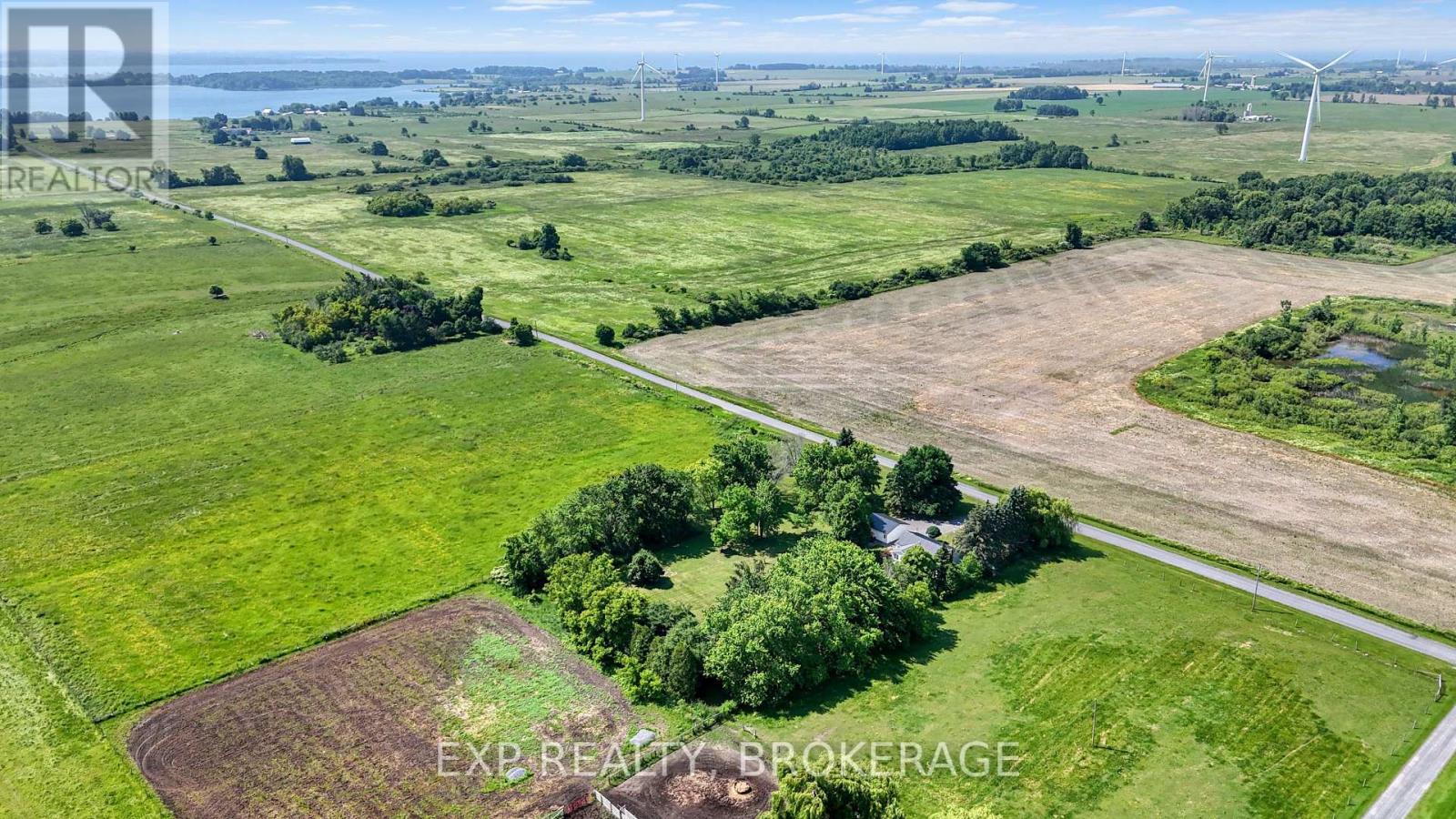912 8th Line Road, Frontenac Islands, Ontario  K0H 2Y0 - Photo 45 - X12350320