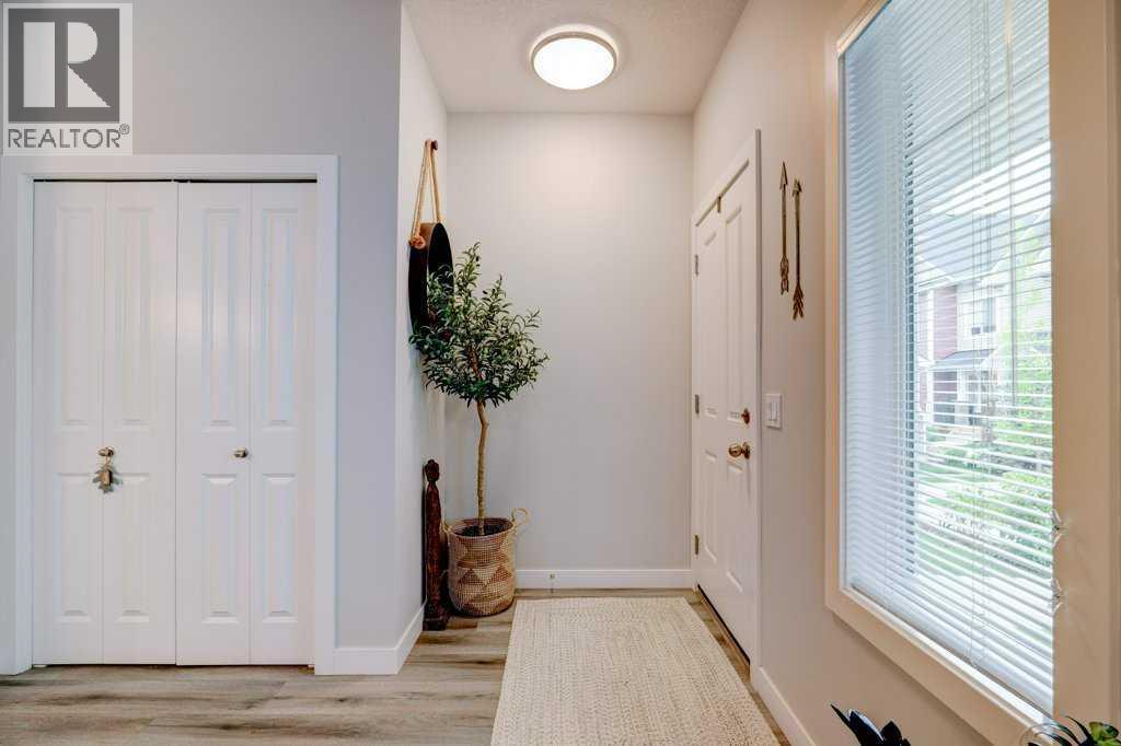 561 Canals Crossing Sw, Airdrie, Alberta  T4B 4L3 - Photo 5 - A2248909