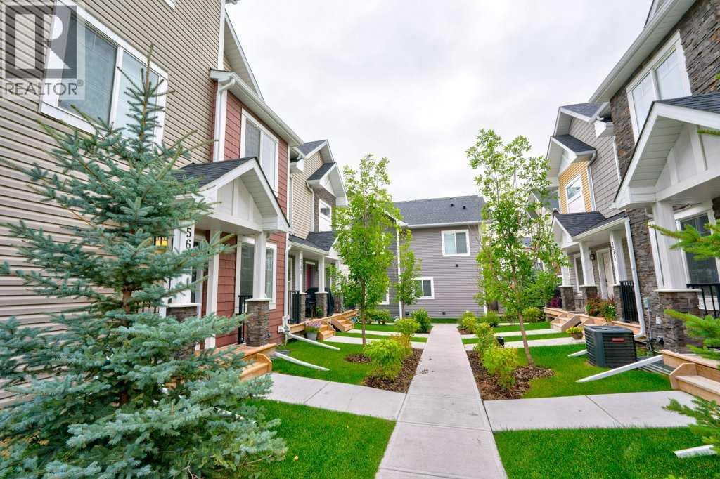561 Canals Crossing Sw, Airdrie, Alberta  T4B 4L3 - Photo 2 - A2248909