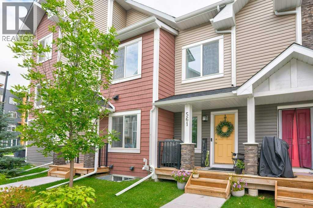 561 Canals Crossing Sw, Airdrie, Alberta  T4B 4L3 - Photo 3 - A2248909