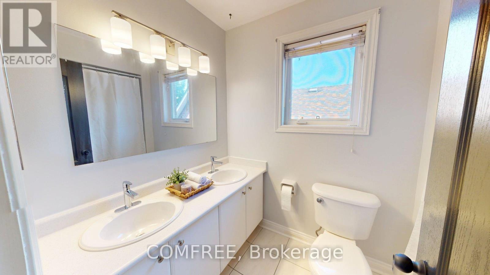 27 Markwood Crescent, Whitby (Rolling Acres), Ontario  L1R 2S3 - Photo 25 - E12350271