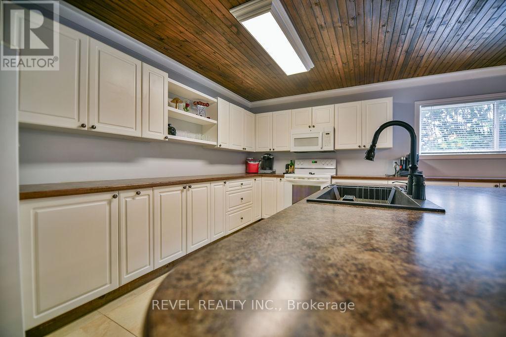 20 First Avenue, Timmins, Ontario  P4N 1G5 - Photo 11 - T12350262