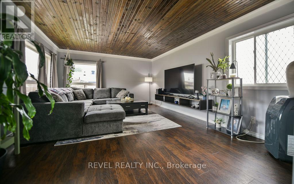 20 First Avenue, Timmins, Ontario  P4N 1G5 - Photo 19 - T12350262