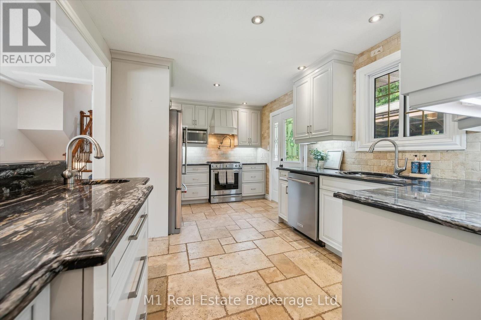 765 Bon Accord Street, Centre Wellington, Ontario  N1M 3A2 - Photo 16 - X12223929
