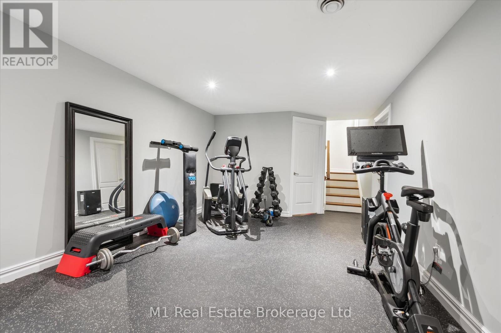 765 Bon Accord Street, Centre Wellington, Ontario  N1M 3A2 - Photo 33 - X12223929