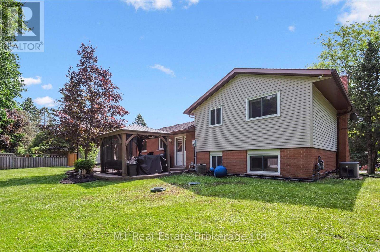 765 Bon Accord Street, Centre Wellington, Ontario  N1M 3A2 - Photo 37 - X12223929