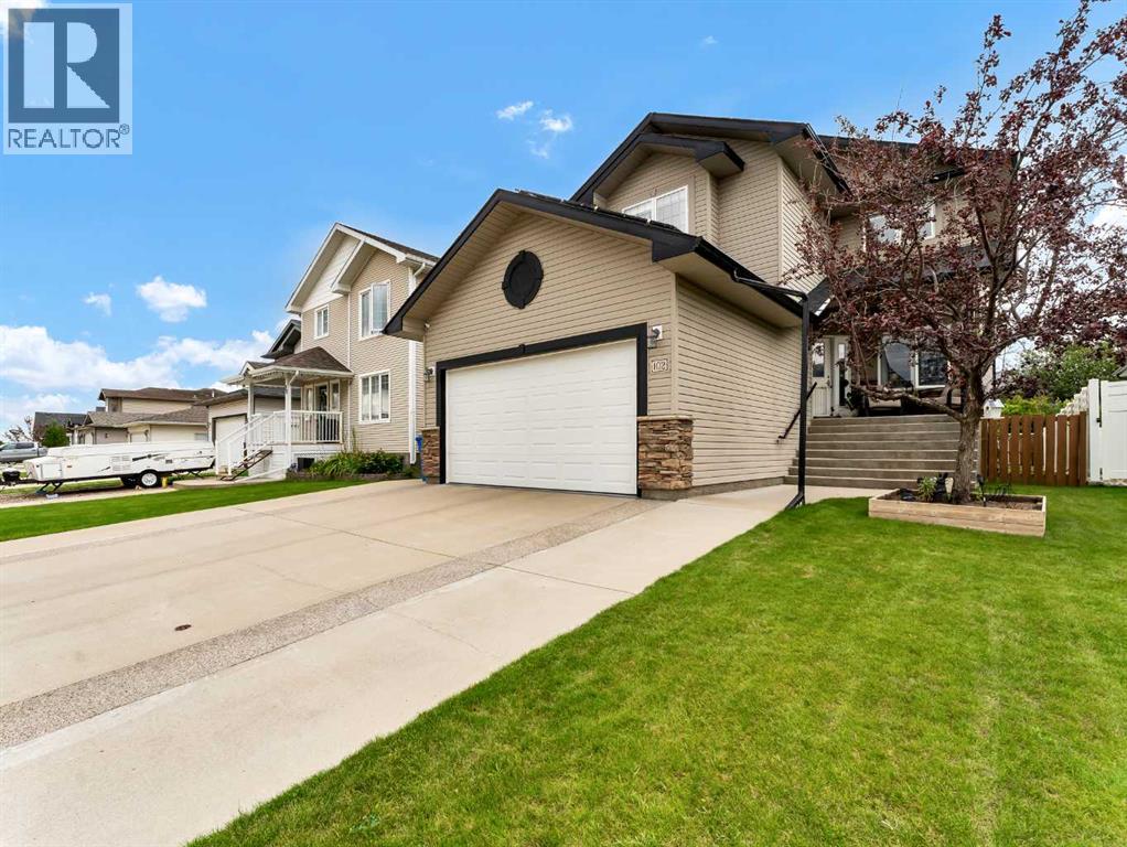 Property at 102 Sundown Road SW image 1