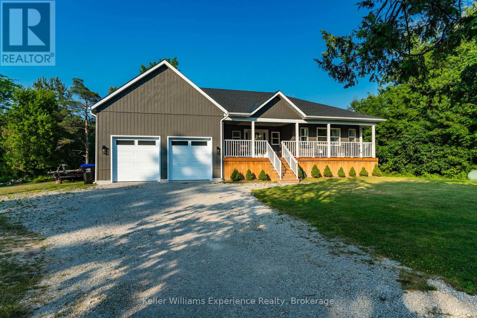 2425 Old Fort Road, Tay, Ontario  L4R 4K3 - Photo 1 - S12350254