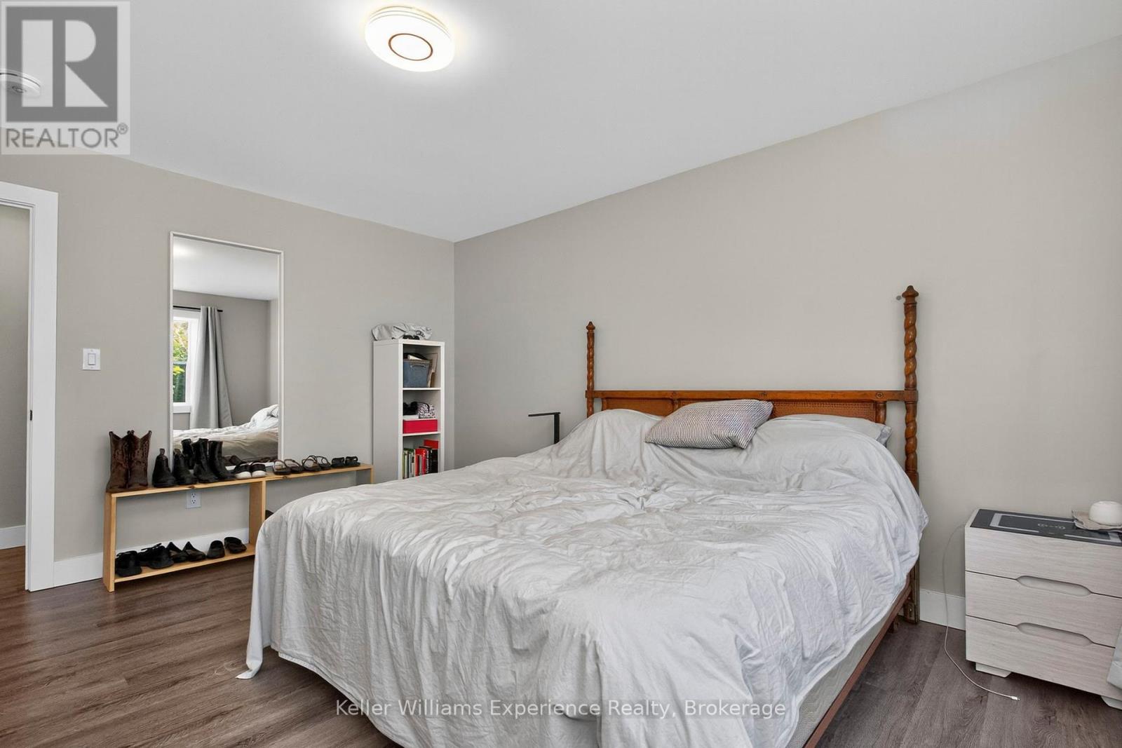 2425 Old Fort Road, Tay, Ontario  L4R 4K3 - Photo 19 - S12350254
