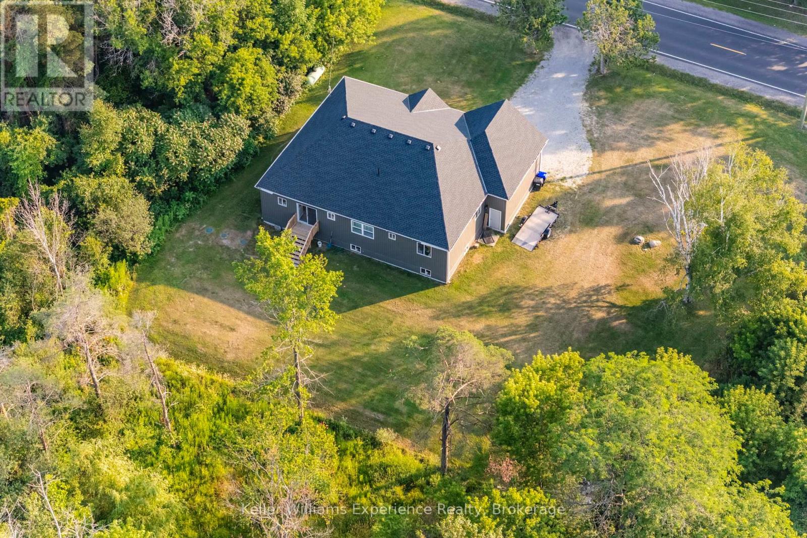2425 Old Fort Road, Tay, Ontario  L4R 4K3 - Photo 40 - S12350254