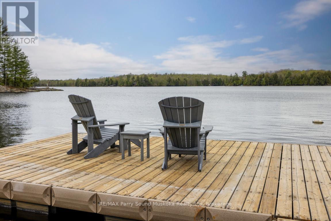 179 MANITOU DRIVE, McKellar, Ontario