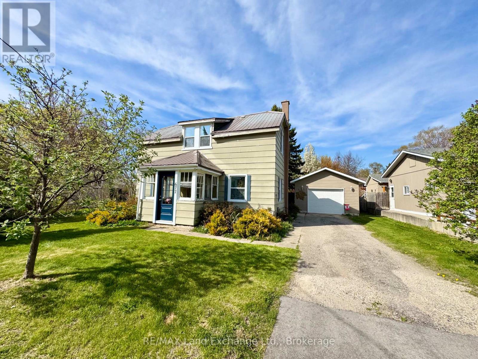 677 LOUIS STREET, Saugeen Shores, Ontario