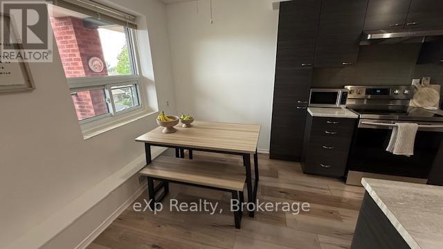 402 - 536 11th Avenue, Hanover, Ontario  N4N 2S4 - Photo 13 - X12350374
