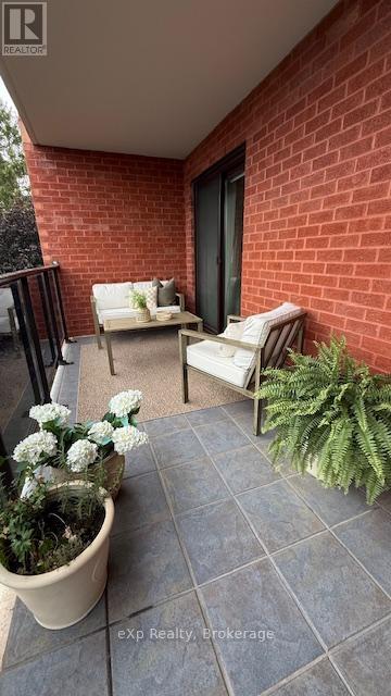 402 - 536 11th Avenue, Hanover, Ontario  N4N 2S4 - Photo 27 - X12350374