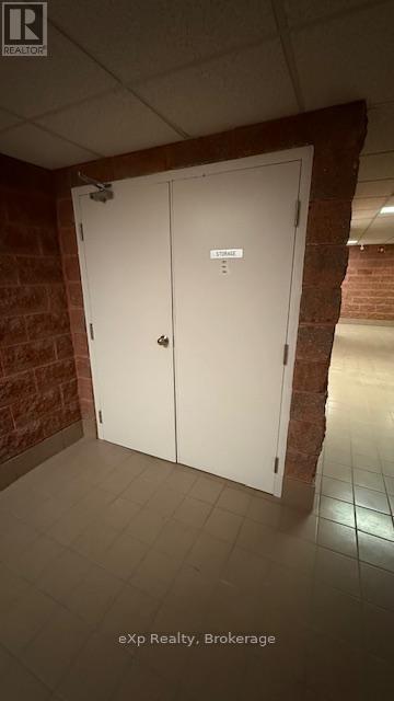 402 - 536 11th Avenue, Hanover, Ontario  N4N 2S4 - Photo 36 - X12350374