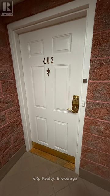 402 - 536 11th Avenue, Hanover, Ontario  N4N 2S4 - Photo 39 - X12350374