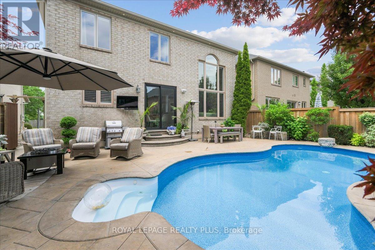2341 Tesla Crescent, Oakville, Ontario  L6H 7T5 - Photo 46 - W12350179