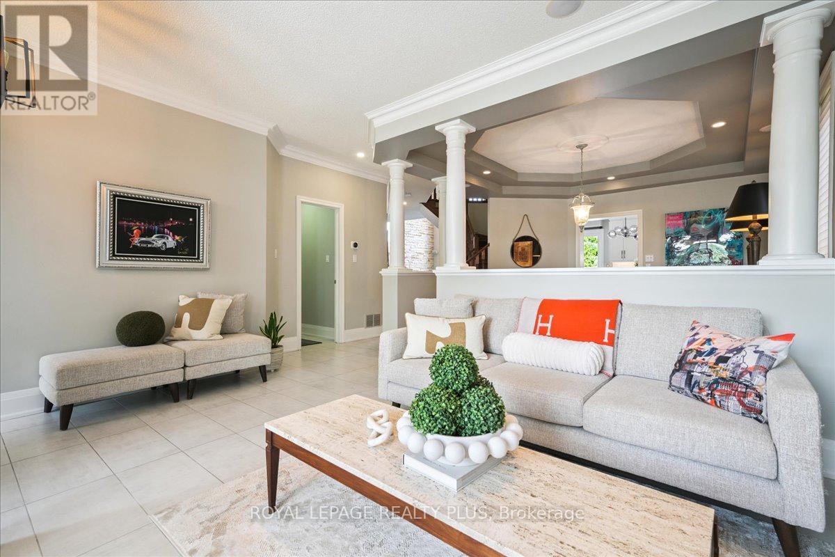 2341 Tesla Crescent, Oakville, Ontario  L6H 7T5 - Photo 9 - W12350179