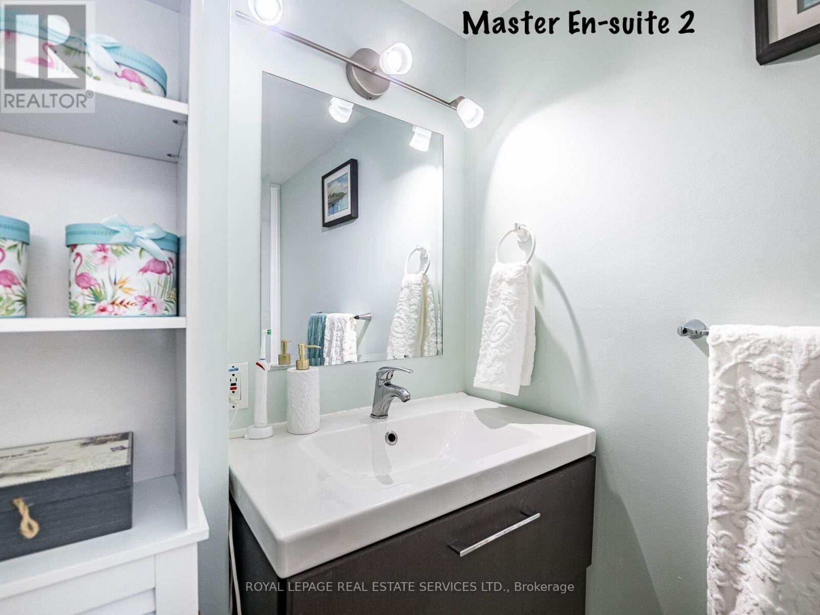 203 - 1300 Mississauga Valley Boulevard, Mississauga, Ontario L5A 3S8 - Photo 24 - W12350226