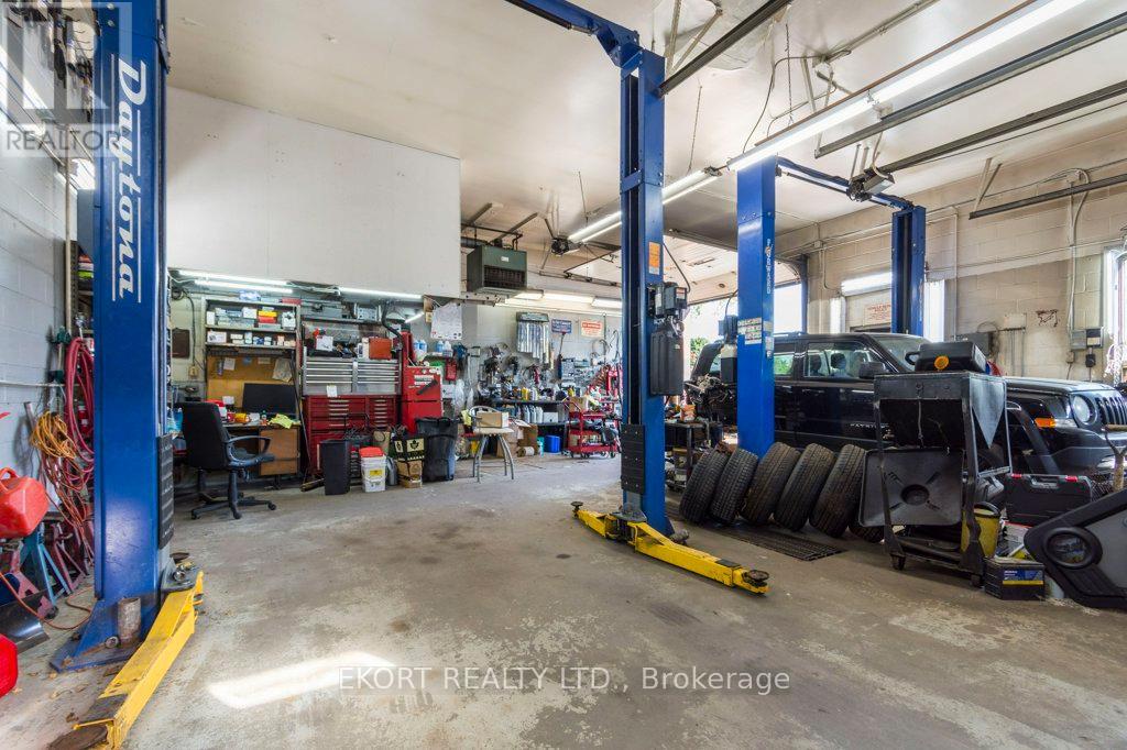 153 Station Street, Belleville, Ontario  K8N 2S9 - Photo 26 - X12348734