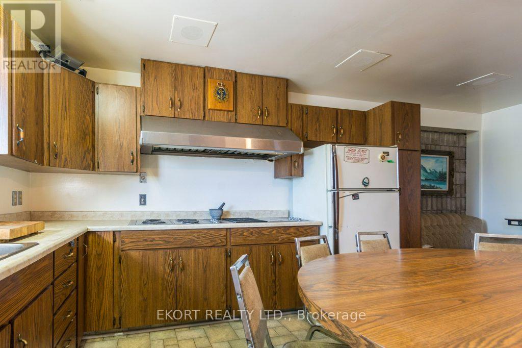 153 Station Street, Belleville, Ontario  K8N 2S9 - Photo 9 - X12348734