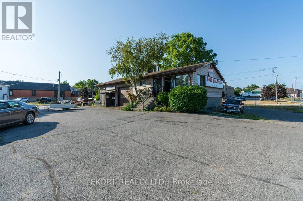 153 Station Street, Belleville, Ontario  K8N 2S9 - Photo 5 - X12348734