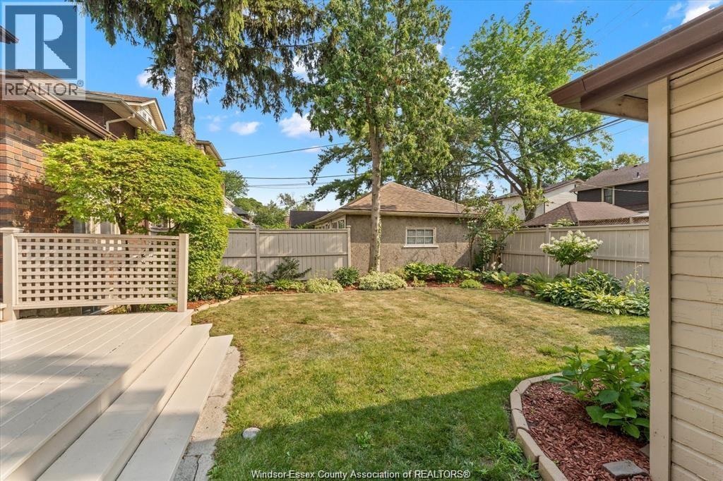 2151 Chilver, Windsor, Ontario  N8W 2V1 - Photo 27 - 25020975