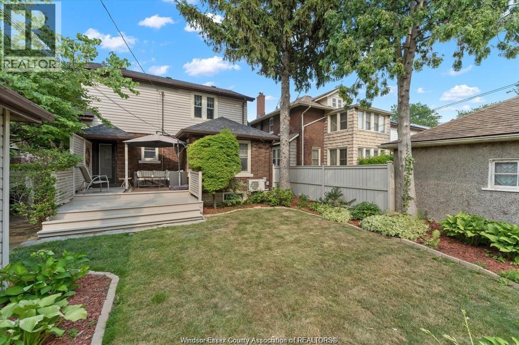 2151 Chilver, Windsor, Ontario  N8W 2V1 - Photo 30 - 25020975