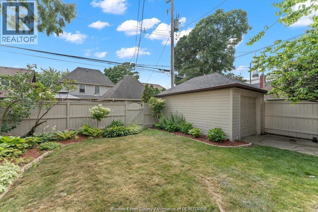 2151 Chilver, Windsor, Ontario  N8W 2V1 - Photo 31 - 25020975