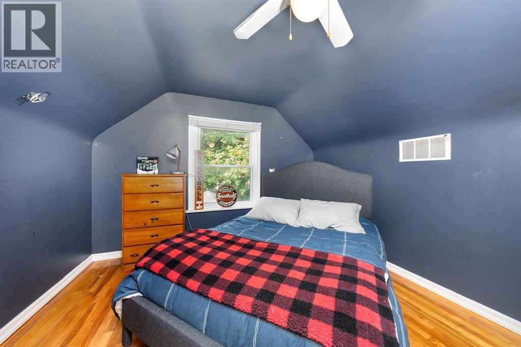 660 Elizabeth Avenue, Sarnia, Ontario  N7S 2T7 - Photo 23 - 25020955