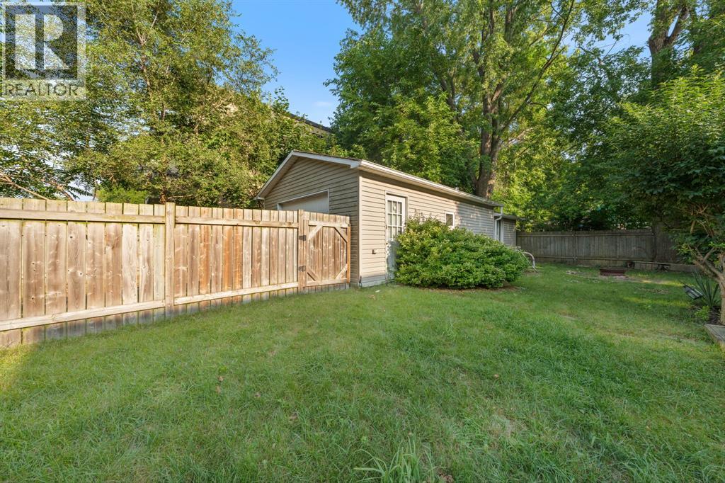 660 Elizabeth Avenue, Sarnia, Ontario  N7S 2T7 - Photo 41 - 25020955