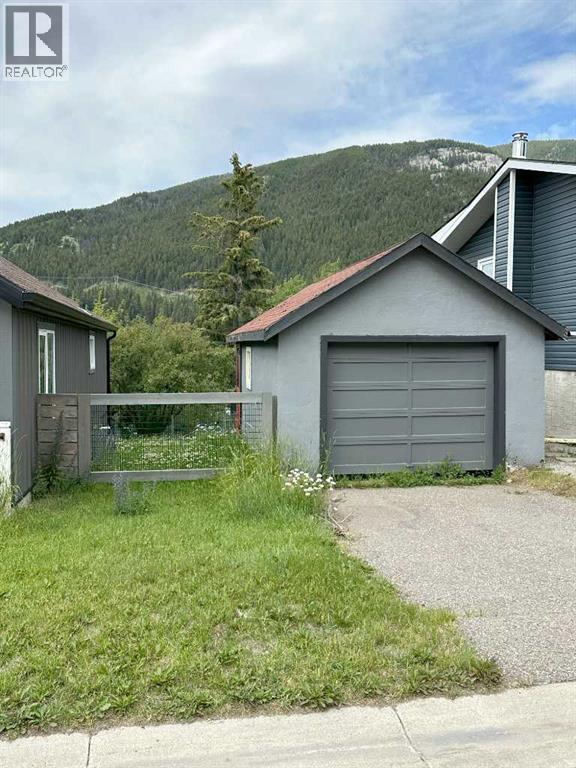 13441 17 Avenue, Blairmore, Alberta  T0K 0E0 - Photo 21 - A2238542