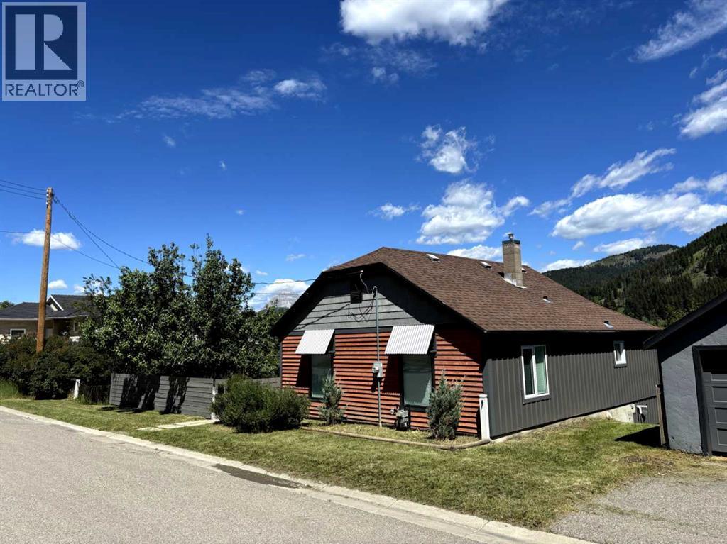13441 17 Avenue, Blairmore, Alberta  T0K 0E0 - Photo 19 - A2238542