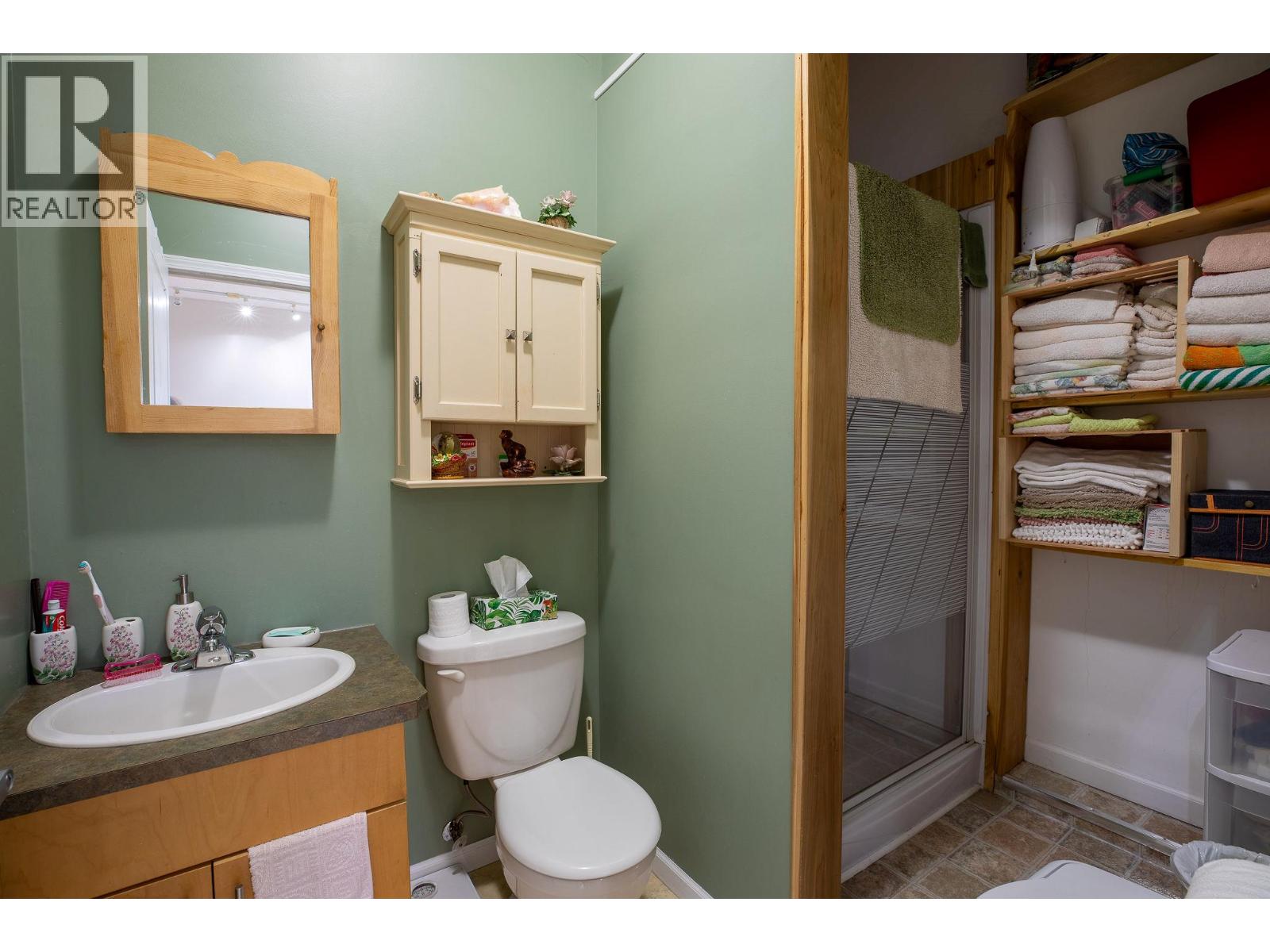 710 Indian Road, Creston, British Columbia  V0B 1G8 - Photo 43 - 10359419